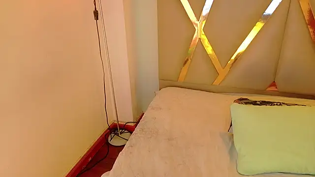 cattaleeyaa online show from October 13, 12:27 pm