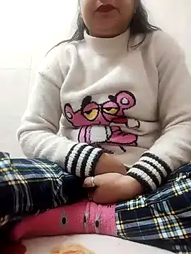 Snapshot of Husnpari20 chatting on December 18, 9:36 am Husnpari20 online show from December 18, 9:36 am