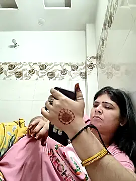 Snapshot of Husnpari20 chatting on March 1, 10:02 am Husnpari20 online show from March 1, 10:02 am