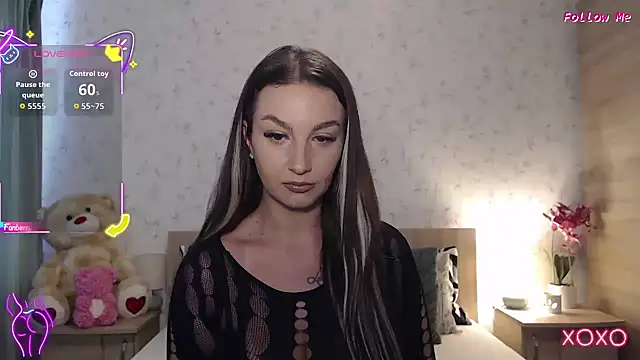 Snapshot of SecretSienna chatting on October 15, 12:27 pm SecretSienna online show from October 15, 12:27 pm