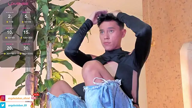 Angel esteban fx online show from February 7, 3:45 am