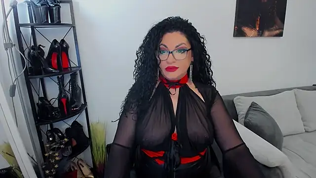 Wicked Hilde online show from February 6, 7:56 am