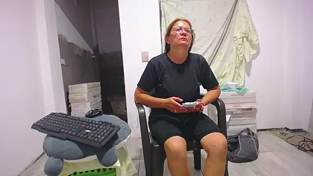 Stepmom slut 50 online show from February 17, 11:53 pm