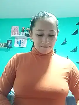 emilypoppy3 online show from December 20, 8:01 pm