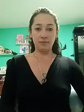 emilypoppy3 online show from March 17, 12:35 pm