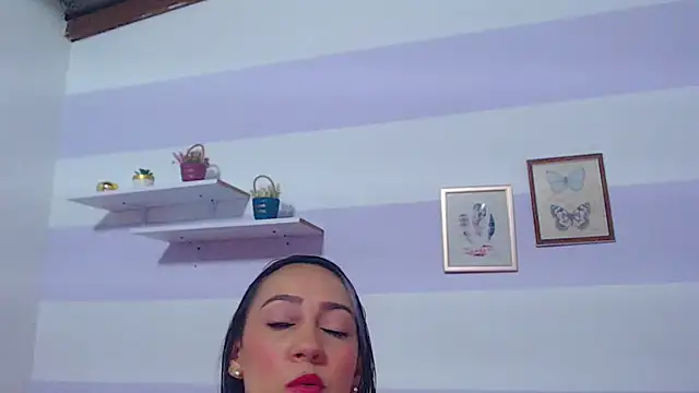 Snapshot of kimberlyvega chatting on June 4, 6:14 pm kimberlyvega online show from June 4, 6:14 pm