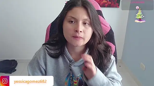 Snapshot of jessica_gomez chatting on October 7, 8:39 pm jessica gomez online show from October 7, 8:39 pm