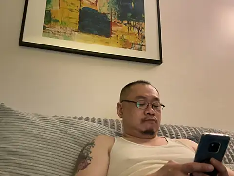 Stockybkk online show from May 14, 8:37 pm