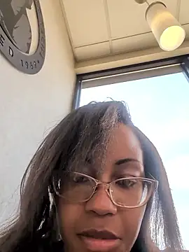 samone9 online show from April 2, 4:59 pm