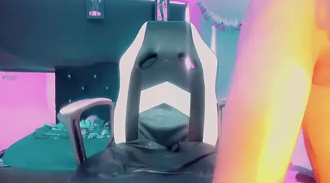 rosedewitt online show from January 24, 5:21 pm