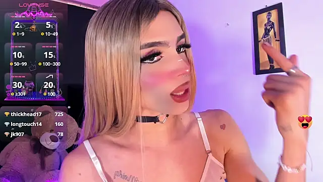 rosedewitt online show from March 18, 1:31 pm