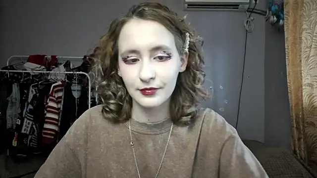 JoannaTompson online show from January 27, 6:09 am