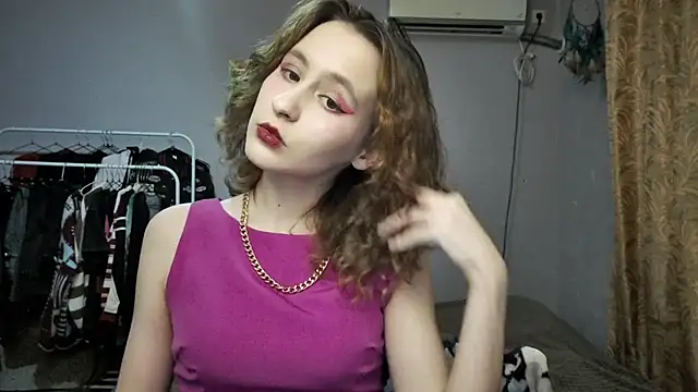 JoannaTompson online show from February 28, 3:15 am