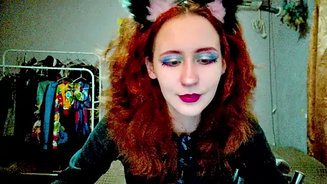 JoannaTompson online show from February 2, 12:09 am