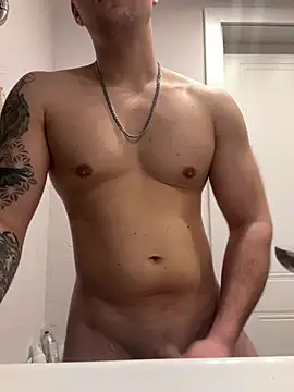 Snapshot of tjuodziauskas chatting on March 6, 10:09 am tjuodziauskas online show from March 6, 10:09 am