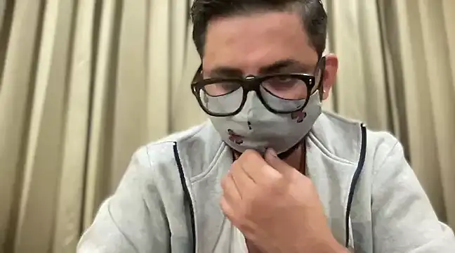 slavekinky001 online show from December 21, 9:36 pm