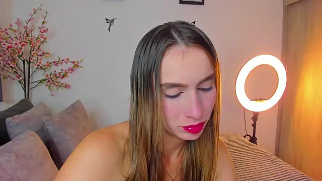 im sarah34 online show from January 13, 5:01 am