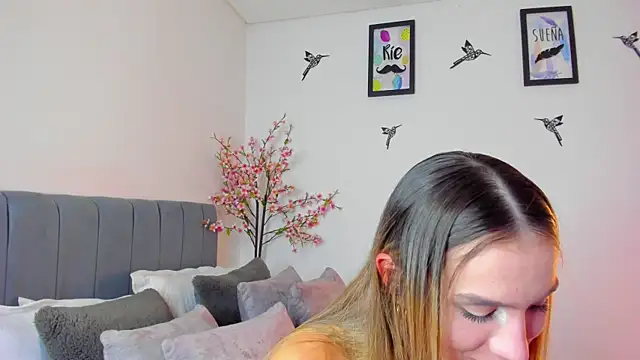 im sarah34 online show from January 17, 3:23 am