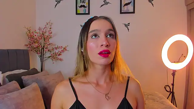 im sarah34 online show from January 22, 4:02 am