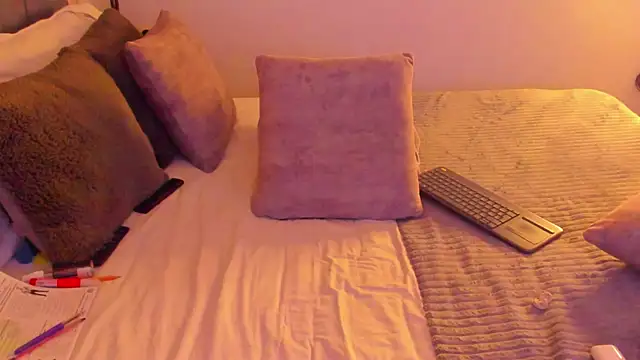 im sarah34 online show from February 16, 10:32 pm