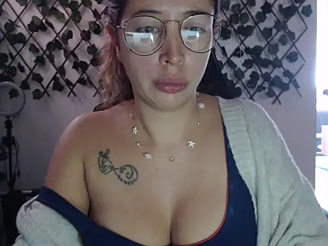 jeiana4u online show from May 5, 7:11 pm