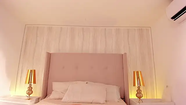 kaylarossi online show from March 5, 6:37 pm