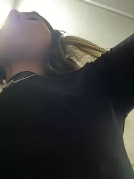 Mila Morgan online show from February 24, 8:03 pm