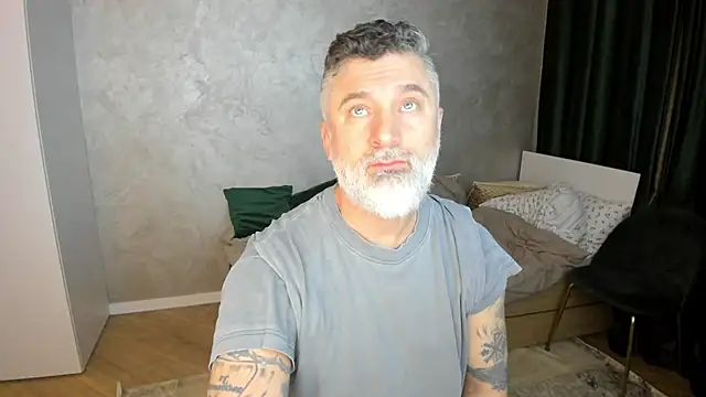 Snapshot of BlowMyXXL chatting on February 7, 2:58 pm BlowMyXXL online show from February 7, 2:58 pm