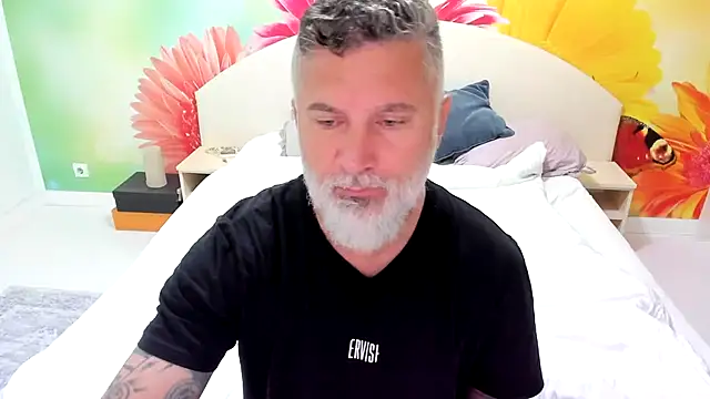 BlowMyXXL online show from November 29, 5:43 am