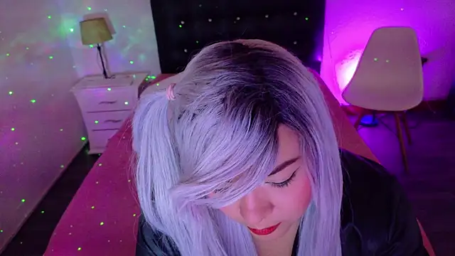 Snapshot of Cuckold_lover69 chatting on January 3, 5:39 am Cuckold lover69 online show from January 3, 5:39 am