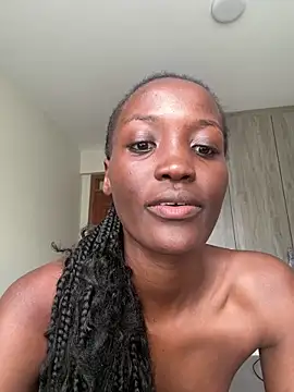 Fanclubbbbb online show from February 26, 11:42 am