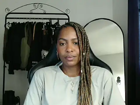 marisilva br online show from March 8, 3:45 pm