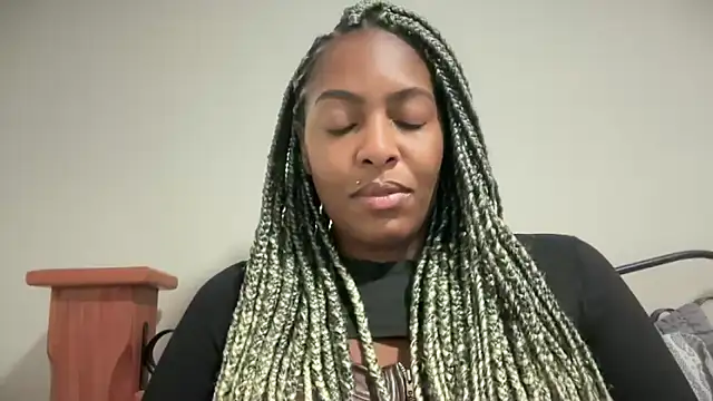 marisilva br online show from October 13, 5:35 pm