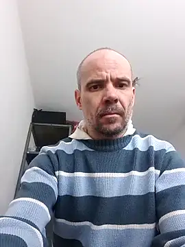 Snapshot of Franc113 chatting on January 19, 2:32 pm Franc113 online show from January 19, 2:32 pm