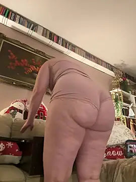 GingerSnap33 online show from December 15, 3:24 am