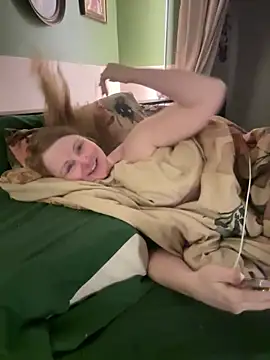 GingerSnap33 online show from March 6, 3:35 am