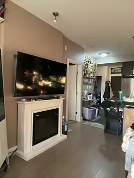 GingerSnap33 online show from April 9, 2:33 am