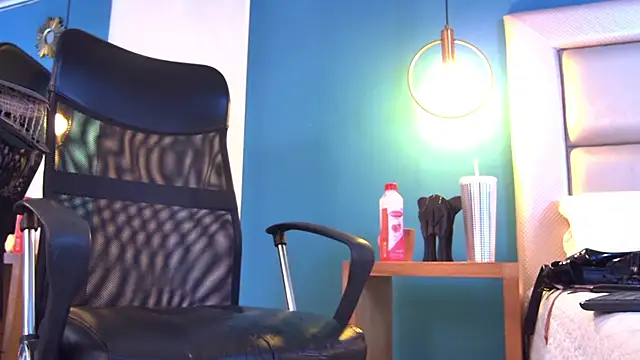 Miss ary online show from January 16, 3:24 pm