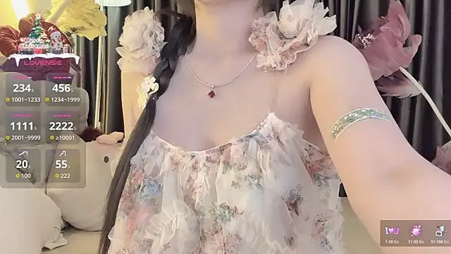 Snapshot of Nacy-Moonlight chatting on October 20, 3:56 pm Nacy-Moonlight online show from October 20, 3:56 pm