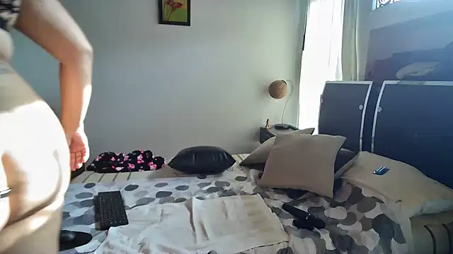 Snapshot of antonella_mature11 chatting on February 11, 9:20 pm antonella mature11 online show from February 11, 9:20 pm