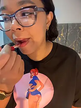 XMara online show from April 14, 5:30 pm