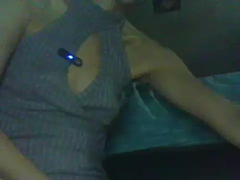 lilithanderson online show from December 22, 8:38 am