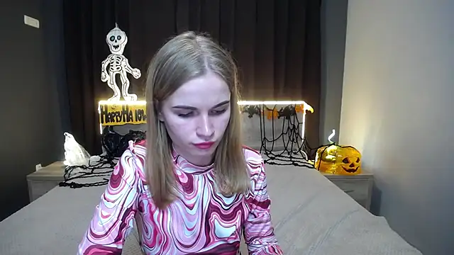 MargaritaKiss online show from October 29, 8:10 pm