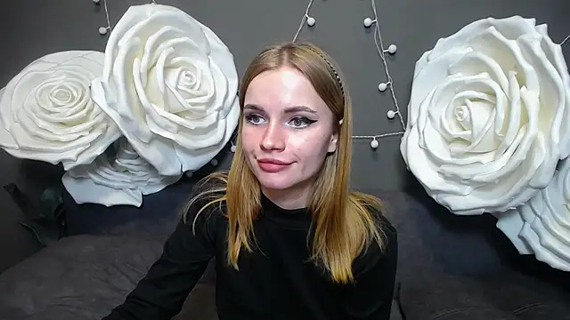 MargaritaKiss online show from December 5, 7:54 pm