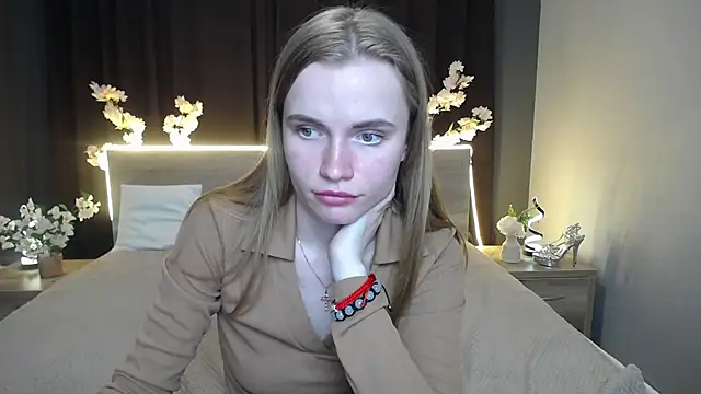 MargaritaKiss online show from May 3, 7:42 pm
