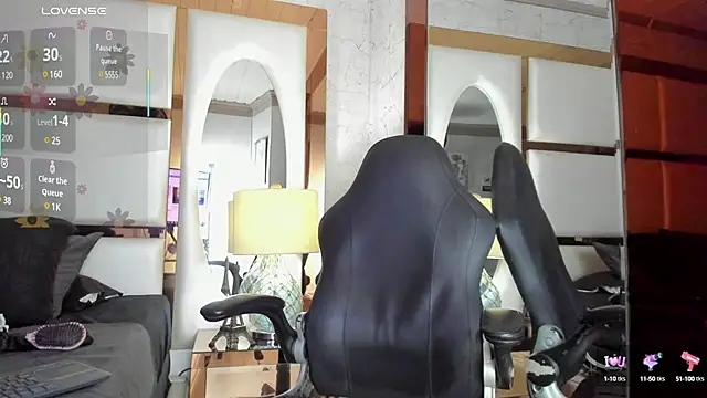 CloeRodriguez online show from March 15, 2:12 pm