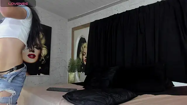 CloeRodriguez online show from October 27, 2:59 am