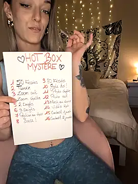 Nikiita-28 online show from February 13, 3:30 pm