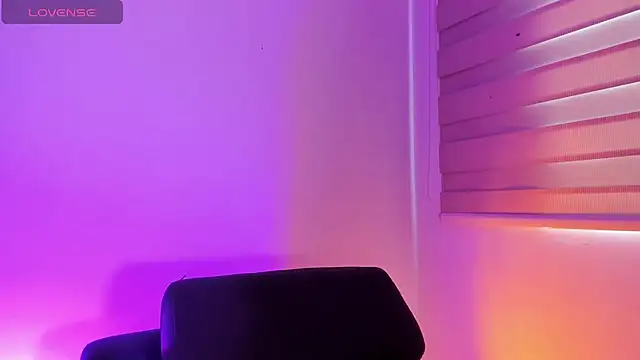 thaliacollins online show from January 17, 1:24 pm