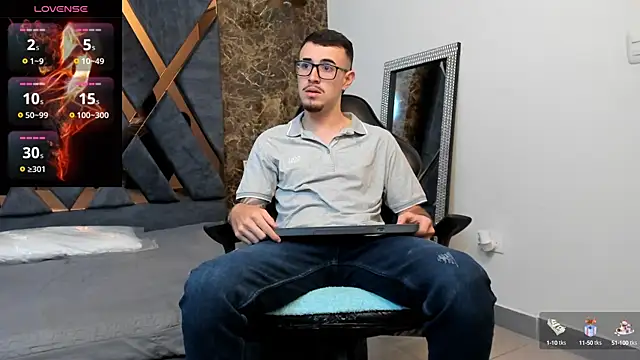 CodyWalkerR online show from February 4, 5:23 pm